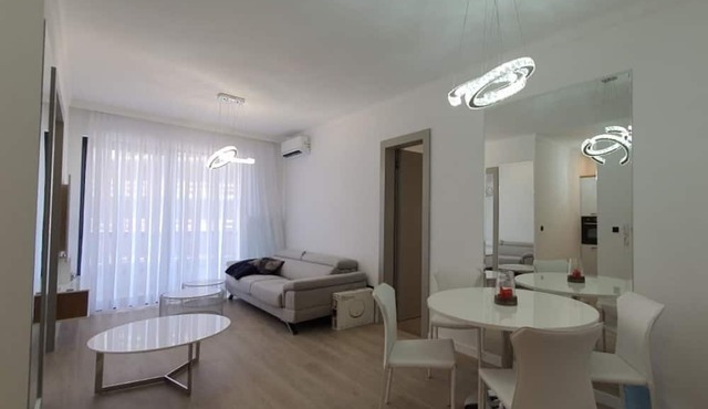Luminous Apartment with Balcony near Budva Riviera
