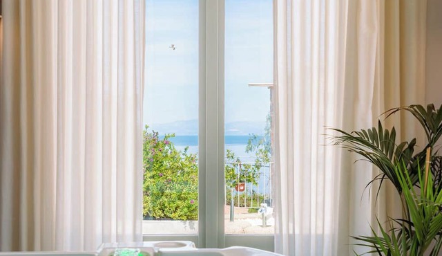 Sampatiki Suites - Seaview Luxury Suites With Breakfast And Spa