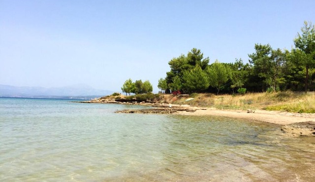Homerez - 50 m away from the beach! Spacious appartement for 8 ppl. at Anthidona
