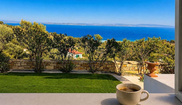 Nefeli Sea View Stay - Mastiha Grove Suite Chios