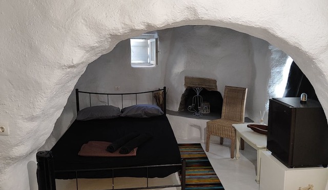 Artemis Cottage Room 1
