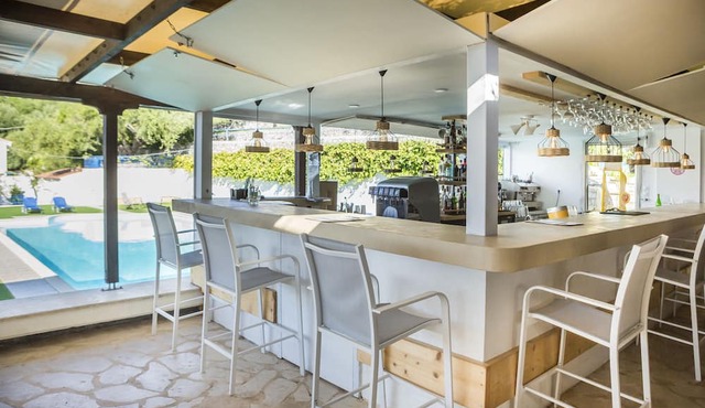 Metaxatos Apartments in Kefalonia
