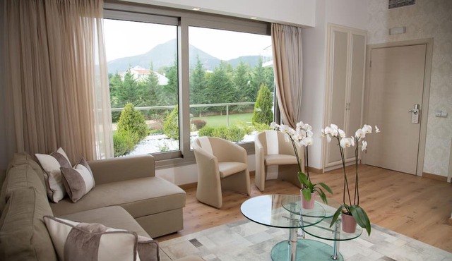 Calma Hotel & Spa