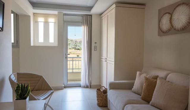 Almiriki Chios Rooms & Apartments