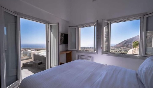 Deep Earth Villas in Santorini