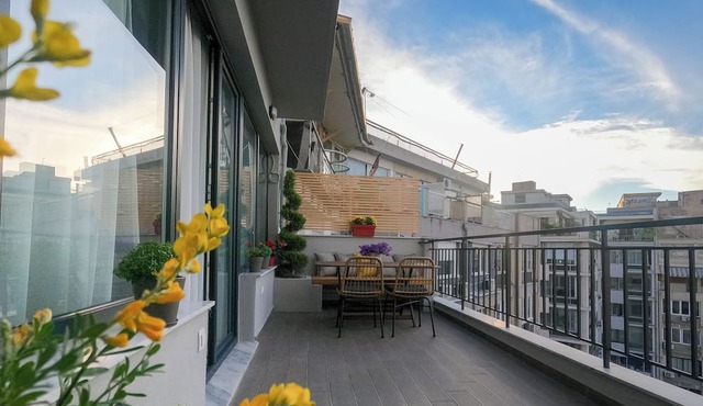 Luxury 80m2 apartment with balcony downtown Thessaloniki