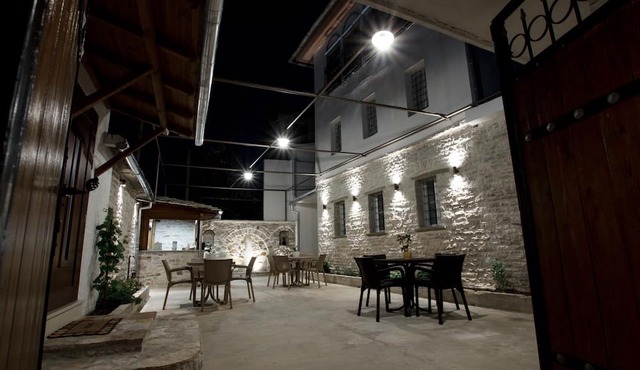 The Best accommodation near to Ali Pasha Bridge.