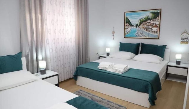 Robert Apartament - City Center Berat
