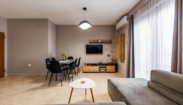 Coastal Living Retreat | 2BR in Lungomare by PikHost