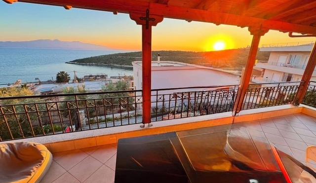 Spacious 4-bedroom house in serene Saranda with Sea Viewa