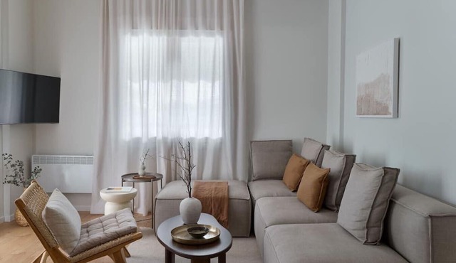 Earthy Comfort 2bd Apt With Koukaki Views