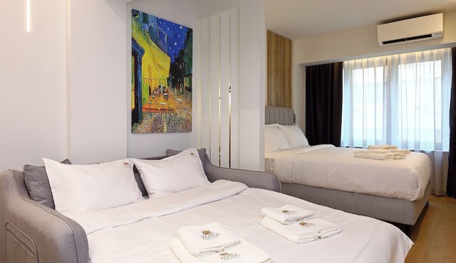 Superior Suite | Zotos Luxury Living #3