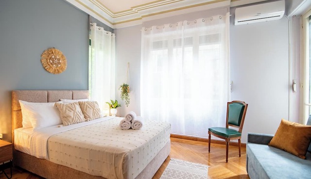 Olympus Living for groups ​ in Athina