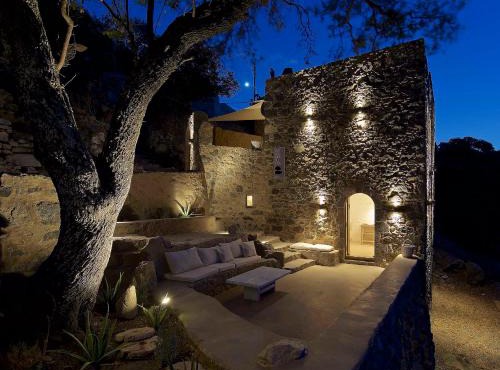 MELANOPETRA boutique apartments