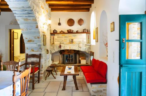 Zeus House in Naxos Chora