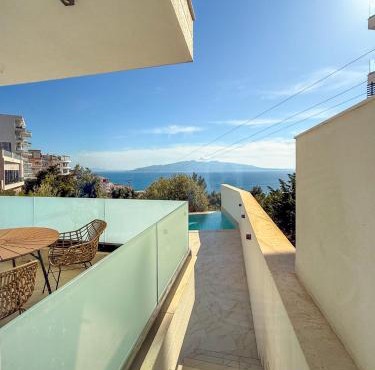 Marlena - Corfu View Residence in Sarandë