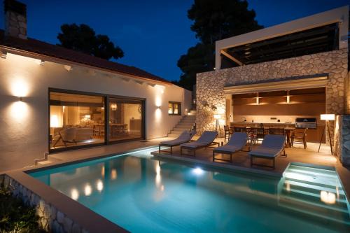 Villa Carina by TwentyTwo