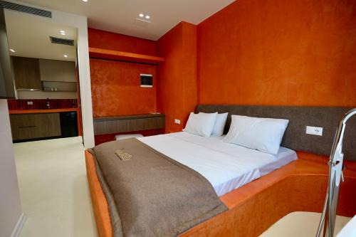 San Angelo Luxury Studios - Adults Only "100m from main resort"
