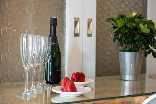 Medluxe family apartment! in Athens