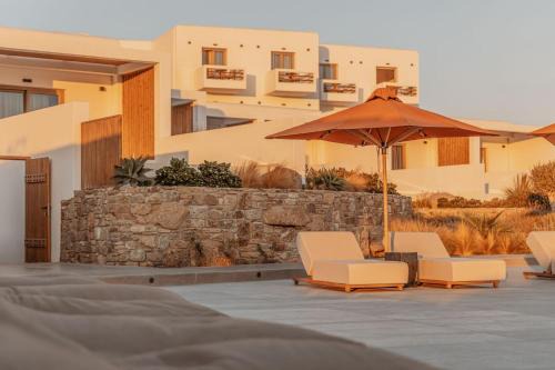 Aelo Mykonos Hotel in Paradise Beach