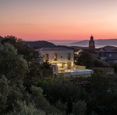 Terra Maina Villa in Avia