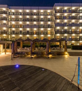 Ariti Grand Hotel in Corfu