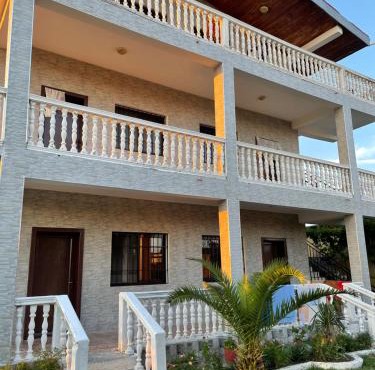 Albanian Villa in Velipojë